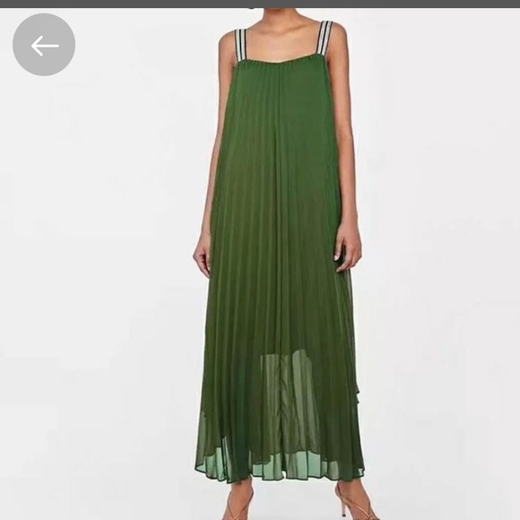 Zara Dresses & Skirts - Zara  pleated maxi dress
